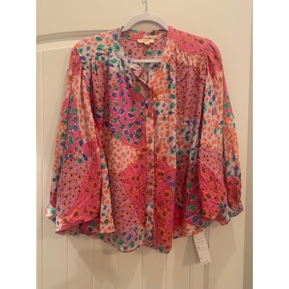 Blouse by Easel